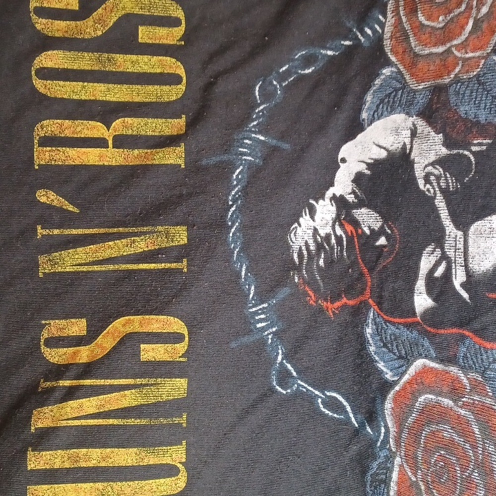 Guns N Roses Tee - Picture 2 of 5